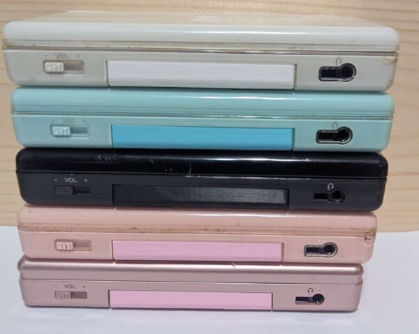Nintendo DS Lite Slot 2 Cover (3D Printed)